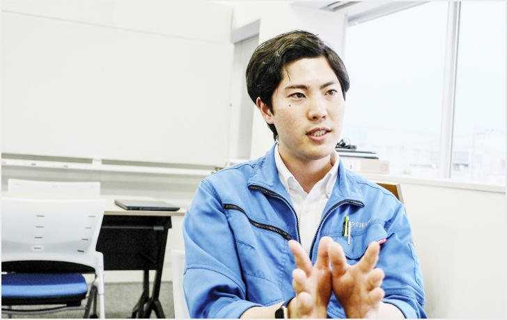 業務企画室　伊藤 康輔